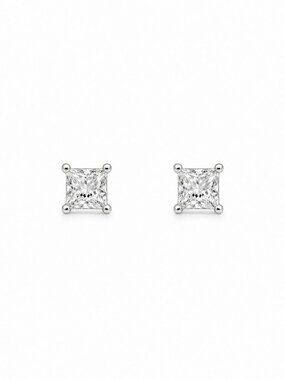 0.3 CTW Moissanite Diamond Stud Earrings on Sterling Silver - NWT $150 MSRP